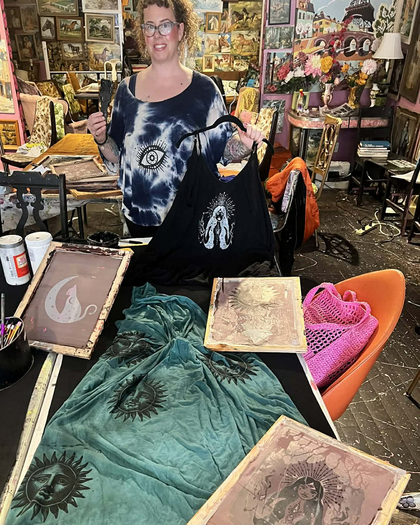 🌙 New Moon Astrology Silkscreen Workshop & Party – Peach Berserk
